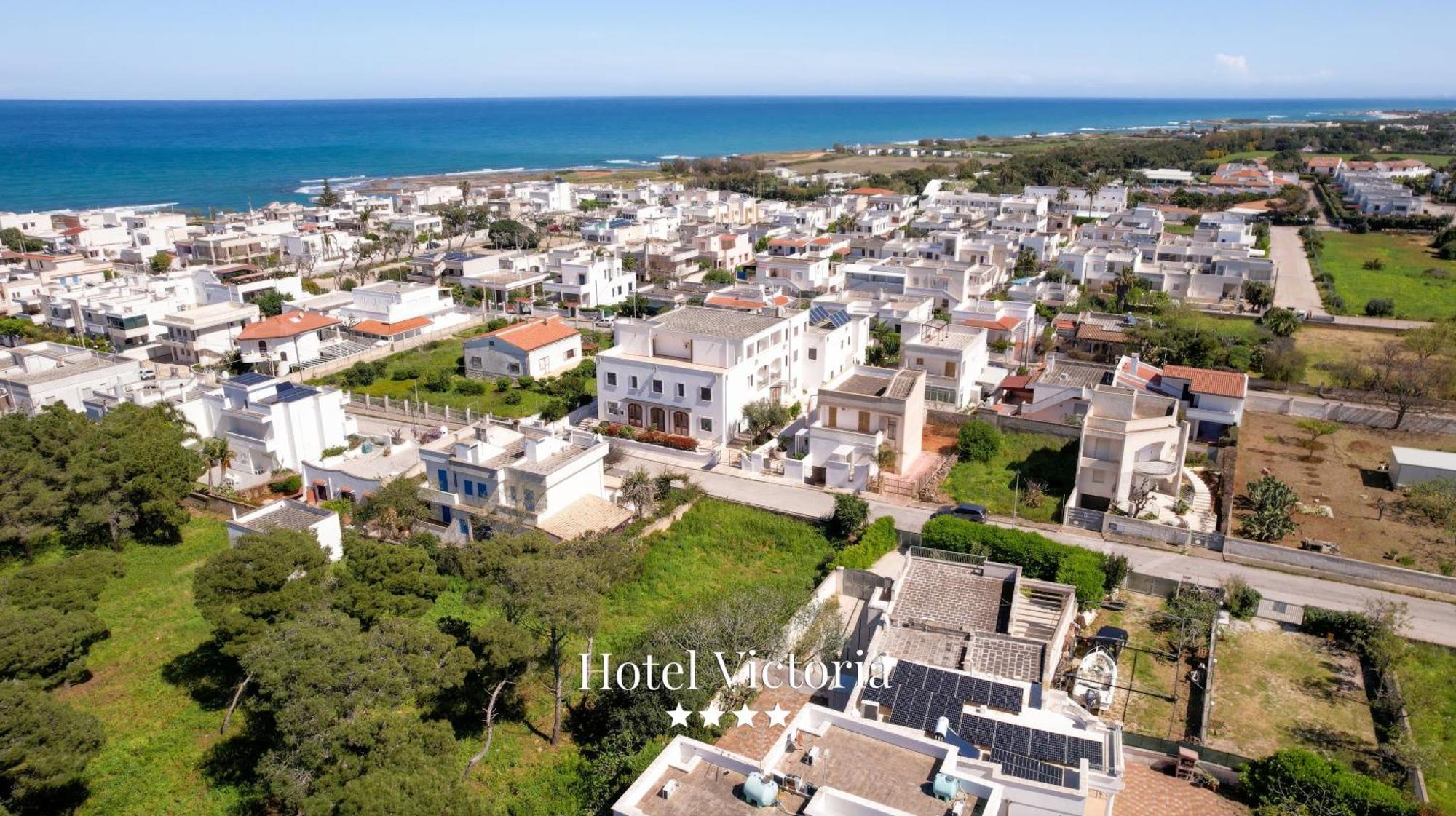 Hotel Victoria トッレ・サンタ・サビーナ エクステリア 写真